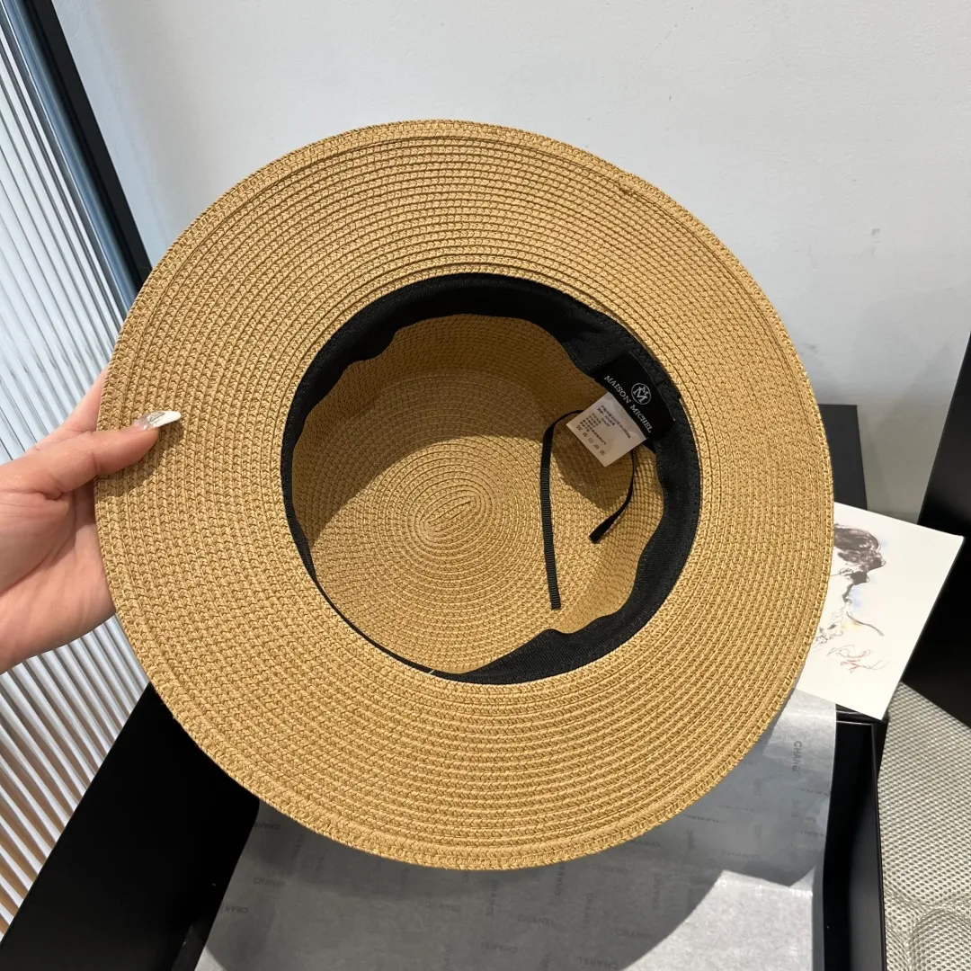 💰110¥ Chanel's new double M flat hat, sunshade hat, head circumference 57cm