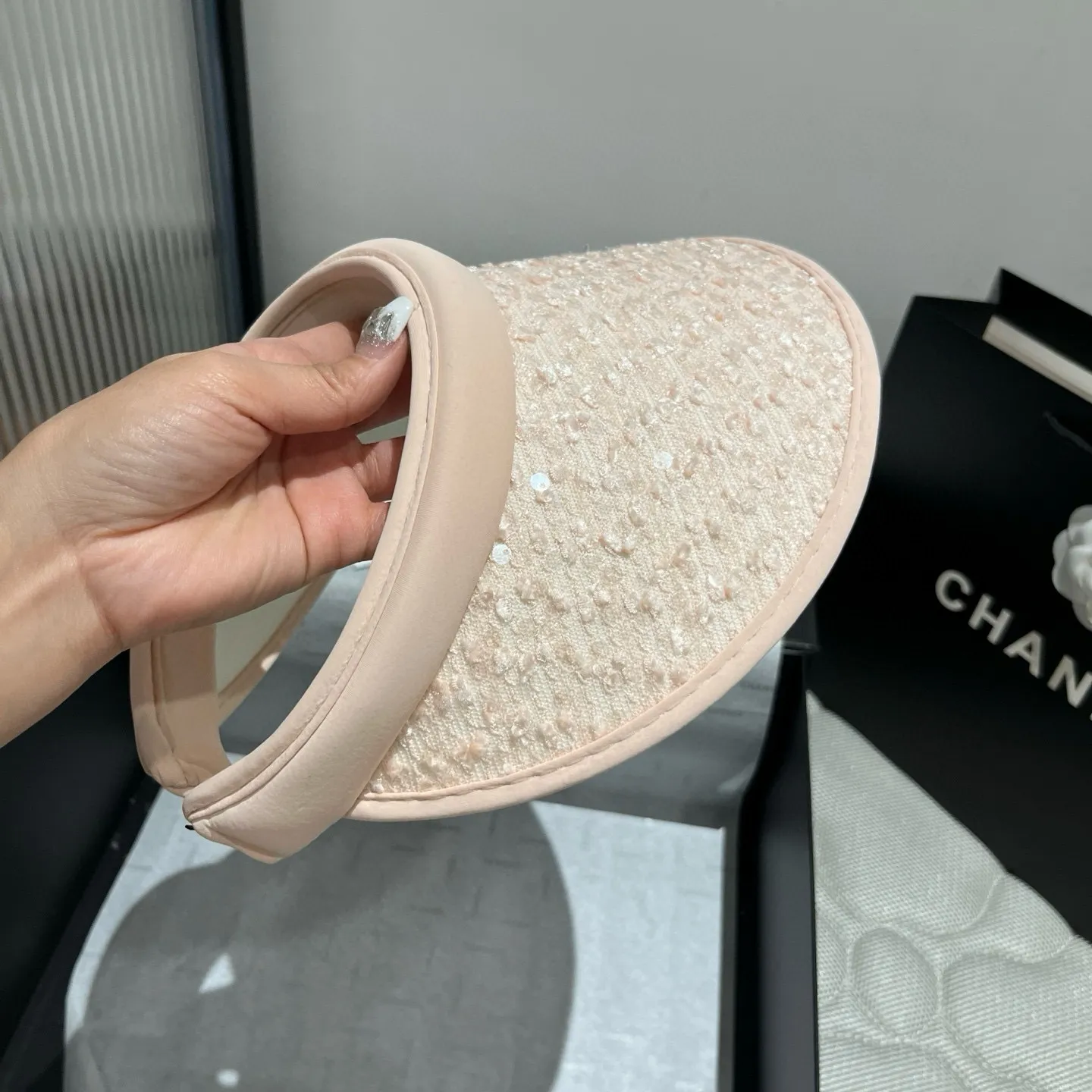 💰90¥ Chanel sequin headband, sun hat