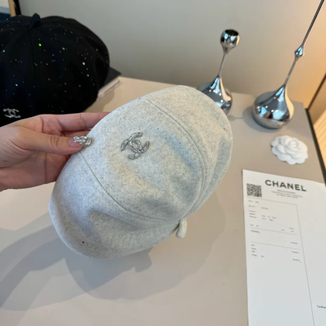 💰100¥ Chanel new duck beret, head circumference 57cm