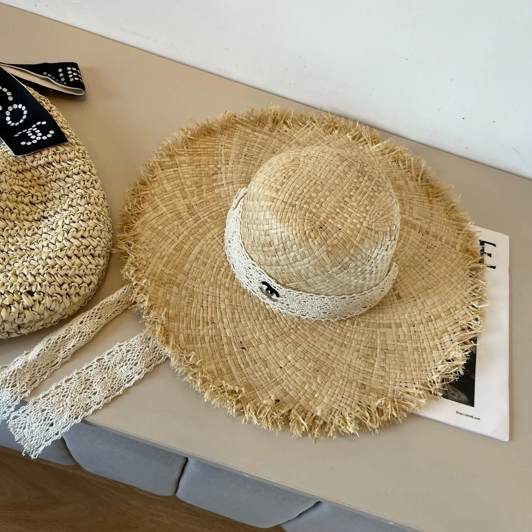 💰120¥ Chanel straw hat