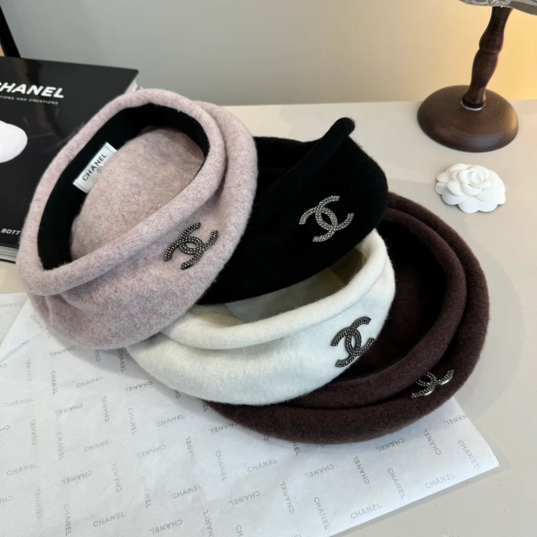 💰120¥ Chanel wool beret, pumpkin hat, 100% wool🦙 fabric, head circumference 57cm