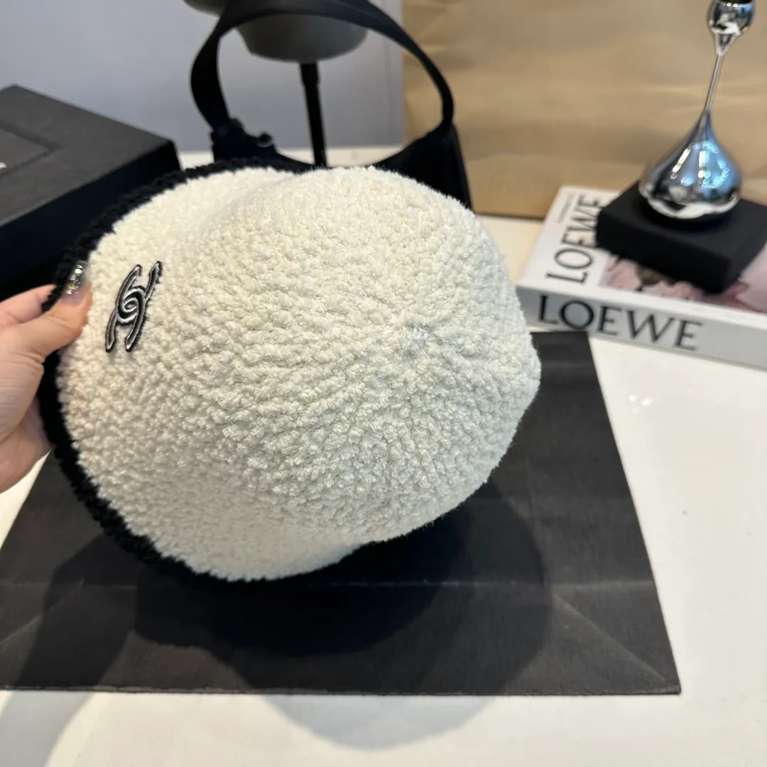 P50 Chanel new bucket hat, head circumference 57cm