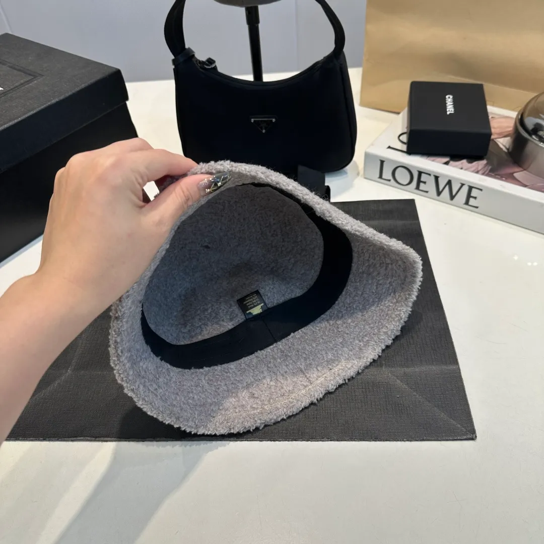 P100 Chanel new bucket hat, head circumference 57cm
