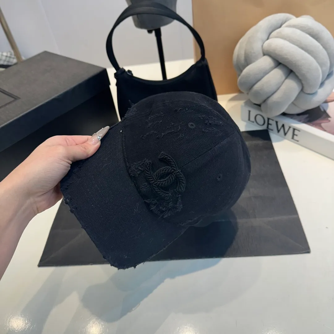 P60 Chanel CH.NEL new baseball cap, Xiaoxiang is classic and simple, fashionable and casual design, popular new product