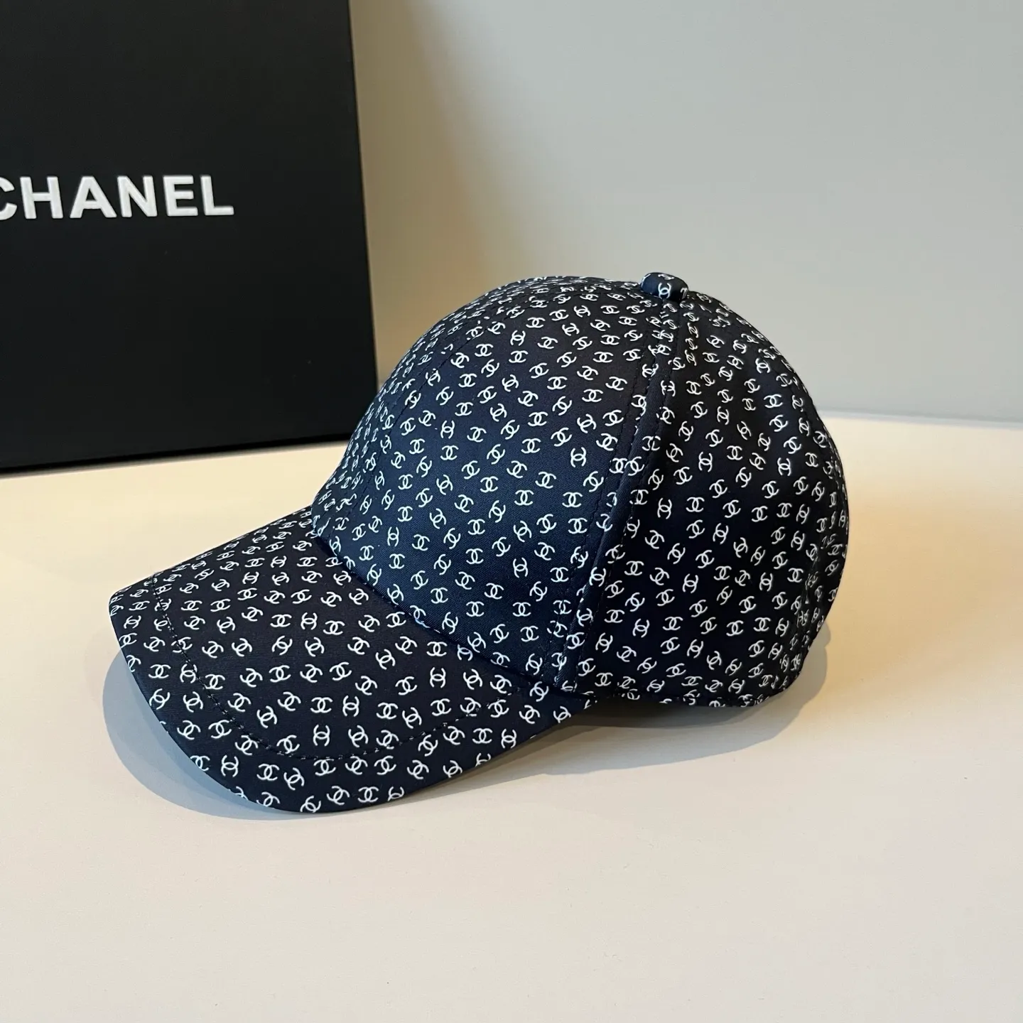 P60💰Chanel CHANEL new baseball cap, Xiaoxiang classic and simple, fashionable and casual design, popular new product