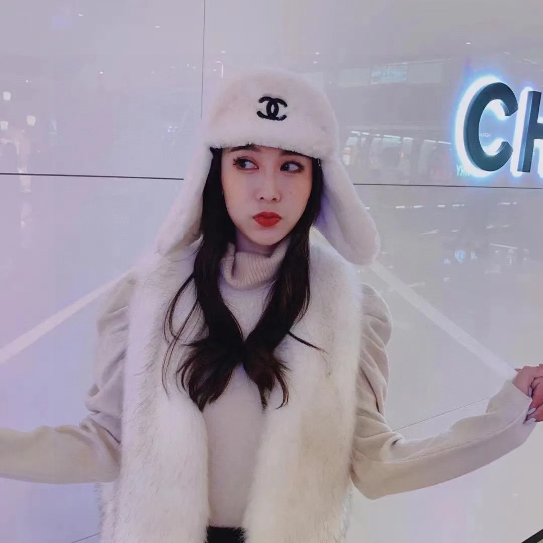 Running model 70¥ Chanel Chanel new autumn and winter ear protection hat, rabbit fur cold hat, official style