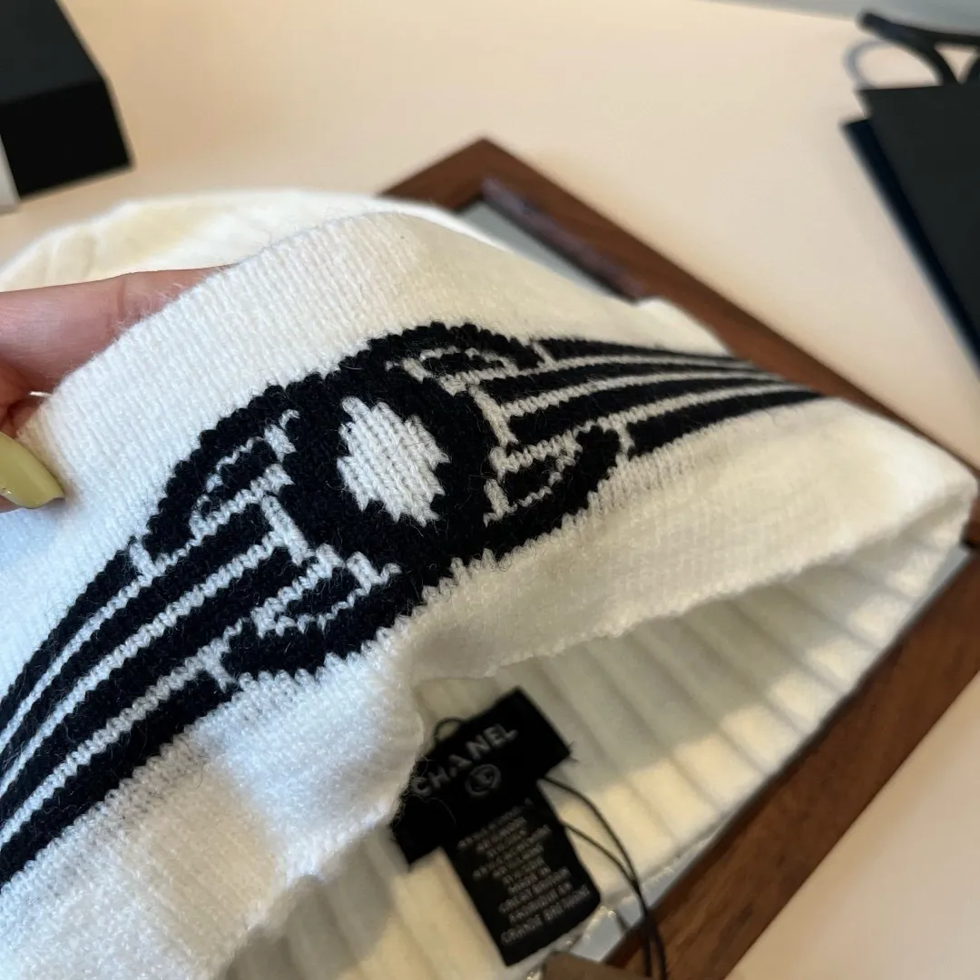 💰70¥ Chanel knitted beanie