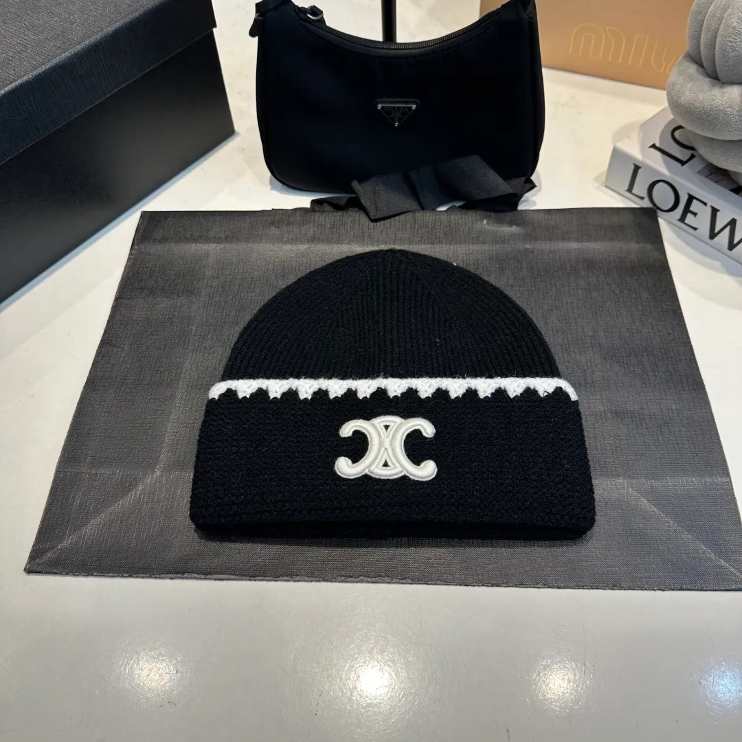 P50 Cha.nel Chanel knitted beanie