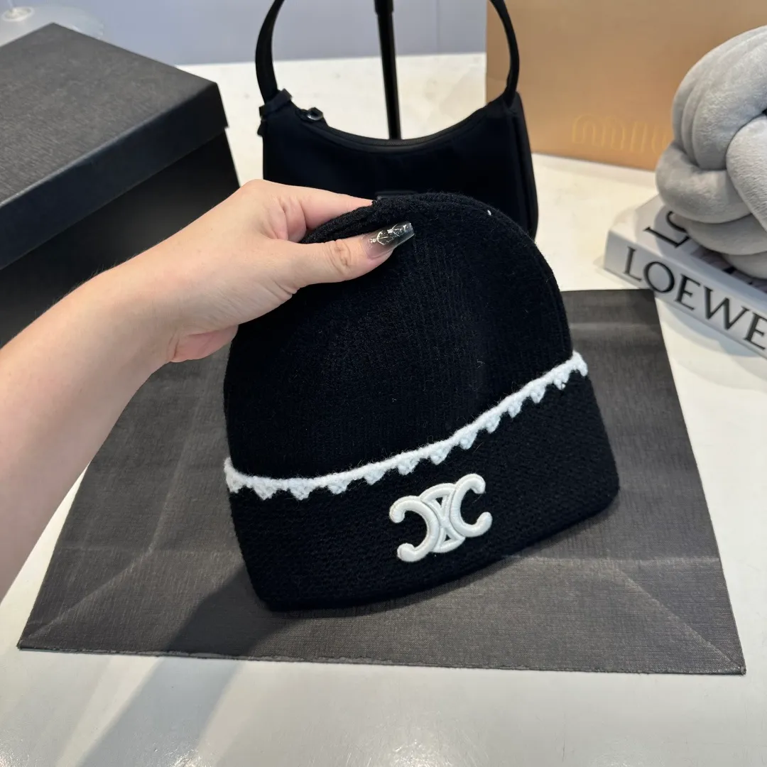 P50 Cha.nel Chanel knitted beanie