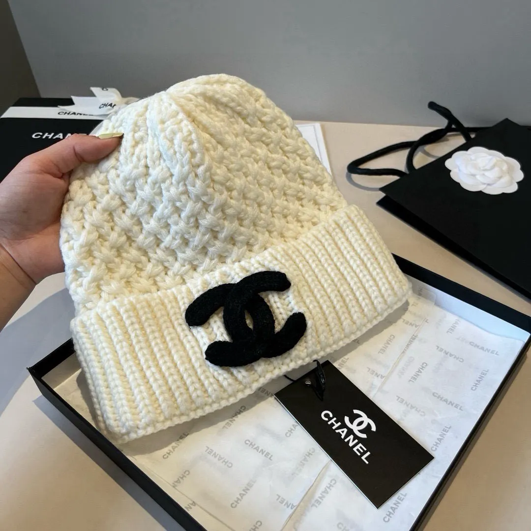 💰70¥ Chanel knitted beanie