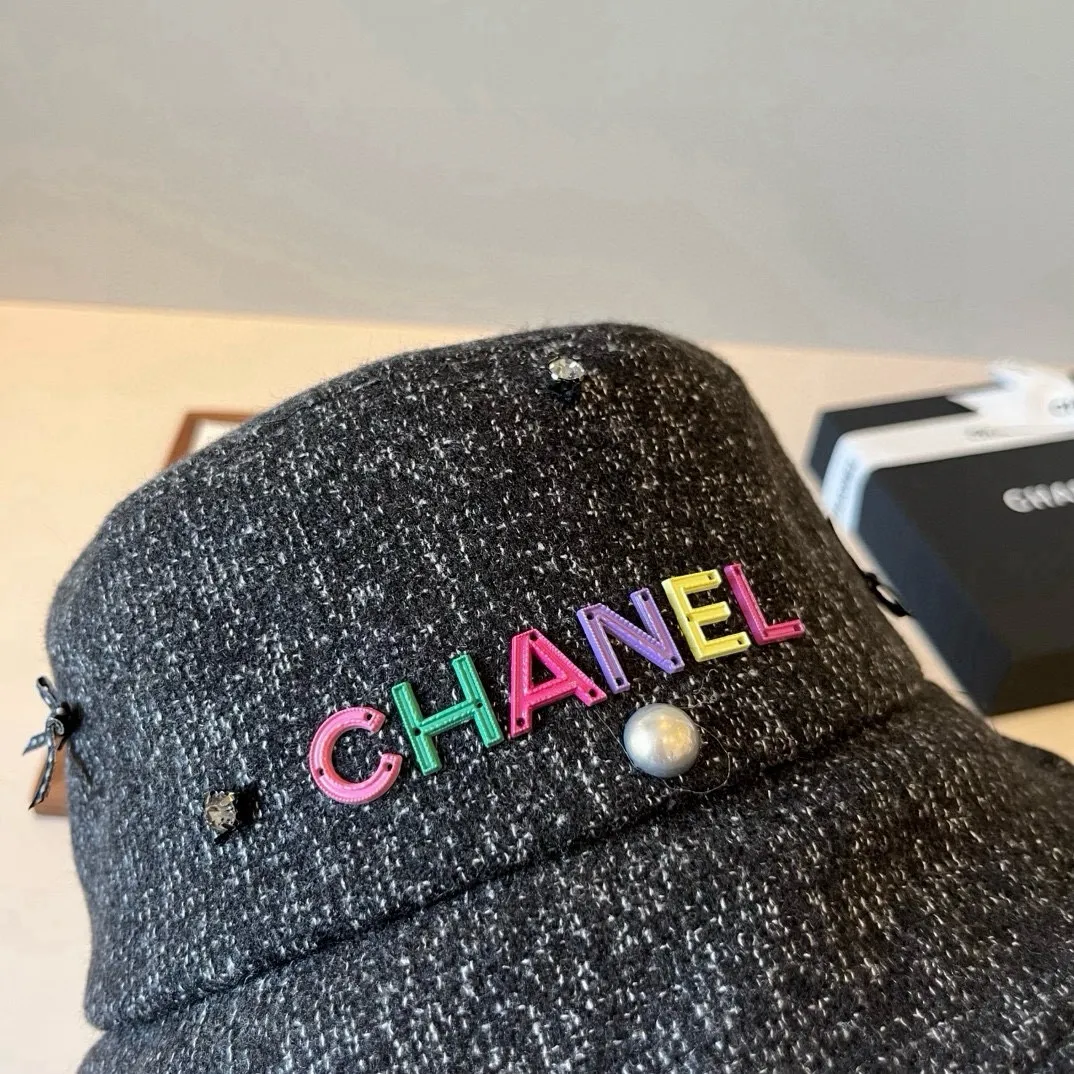 💰100¥ Chanel new bucket hat, head circumference 57cm