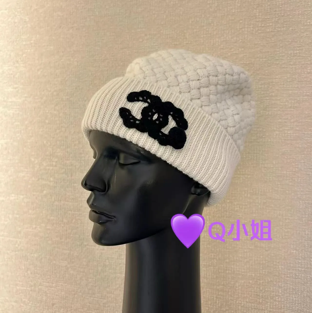 05 Chanel cold beanie hat