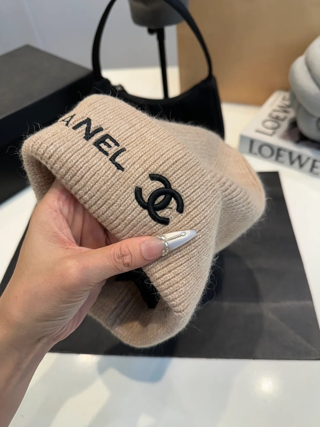 P50 Chanel CHANEL new wool hat, Xiaoxiang is classic and simple, fashionable and casual design, popular new product