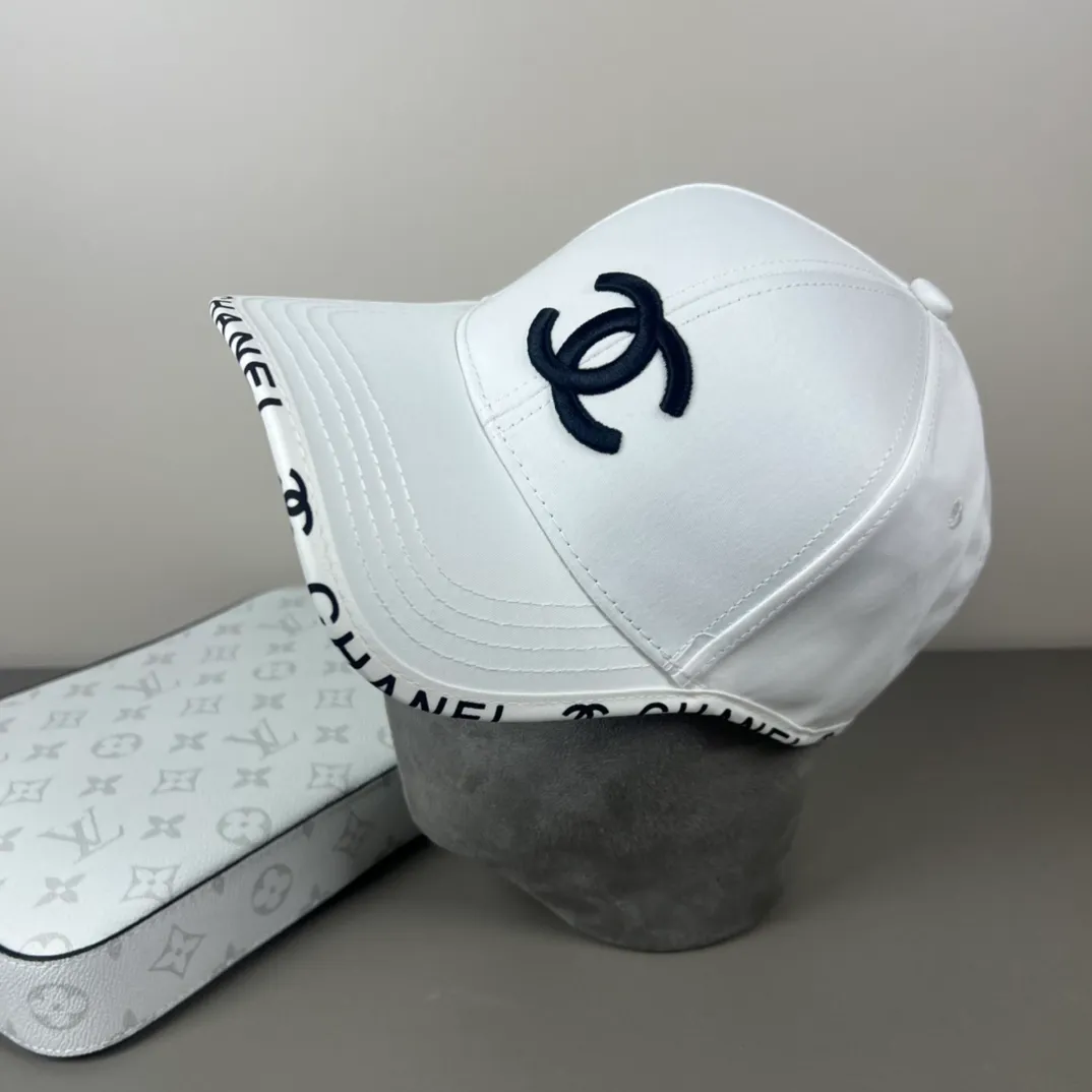 46💰Chanel CHANEL new baseball cap, Xiaoxiang classic and simple, fashionable and casual design, popular new product