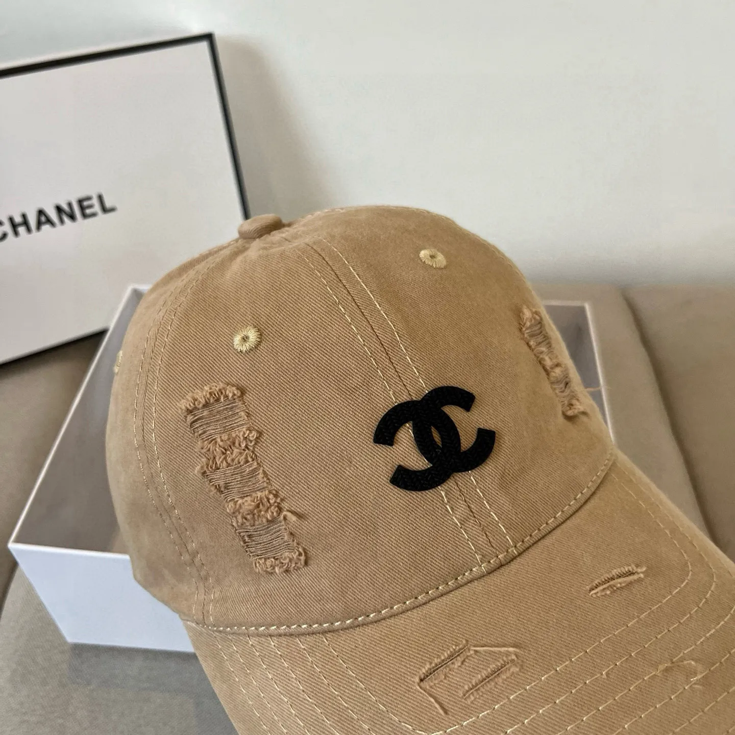 P60 CHANEL new baseball cap, Xiaoxiang classic and simple, fashionable and casual design, popular new product