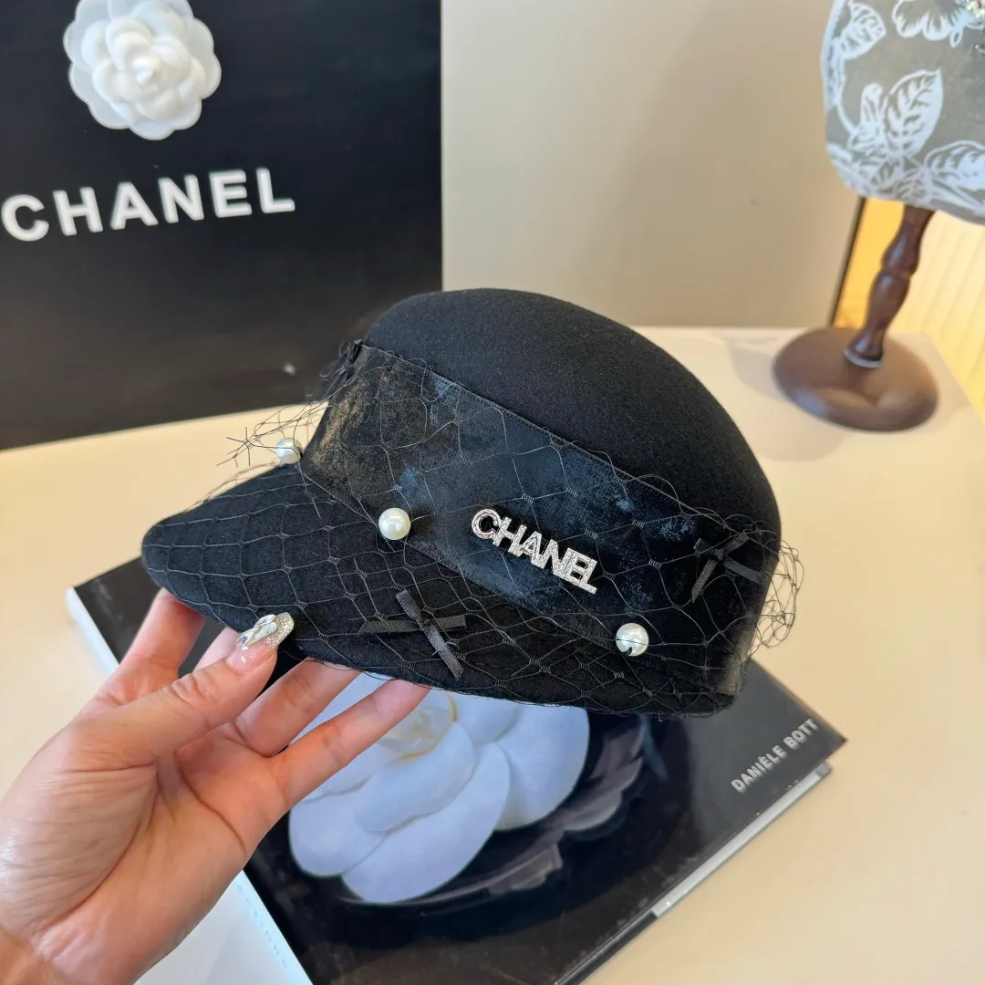 💰180¥ Chanel mesh wool peaked military cap, washed leather brim, 100% wool🦙, head circumference 57cm