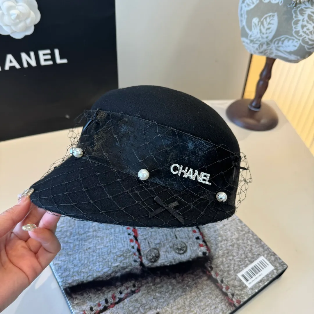 💰180¥ Chanel mesh wool peaked military cap, washed leather brim, 100% wool🦙, head circumference 57cm