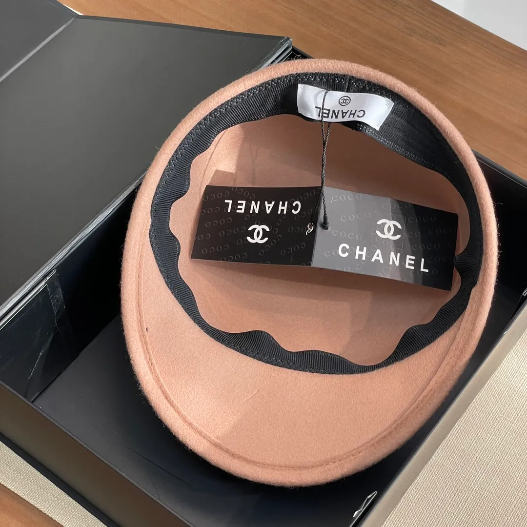 CHANEL Chanel 24 autumn and winter new style webbing brim wool navy hat hat small top hat knight hat 🎩High-end products with high style! 100% Australian wool, very good texture, high-end bow 🎀 decorative ribbon! Big-name socialite style! Collectible beauty!