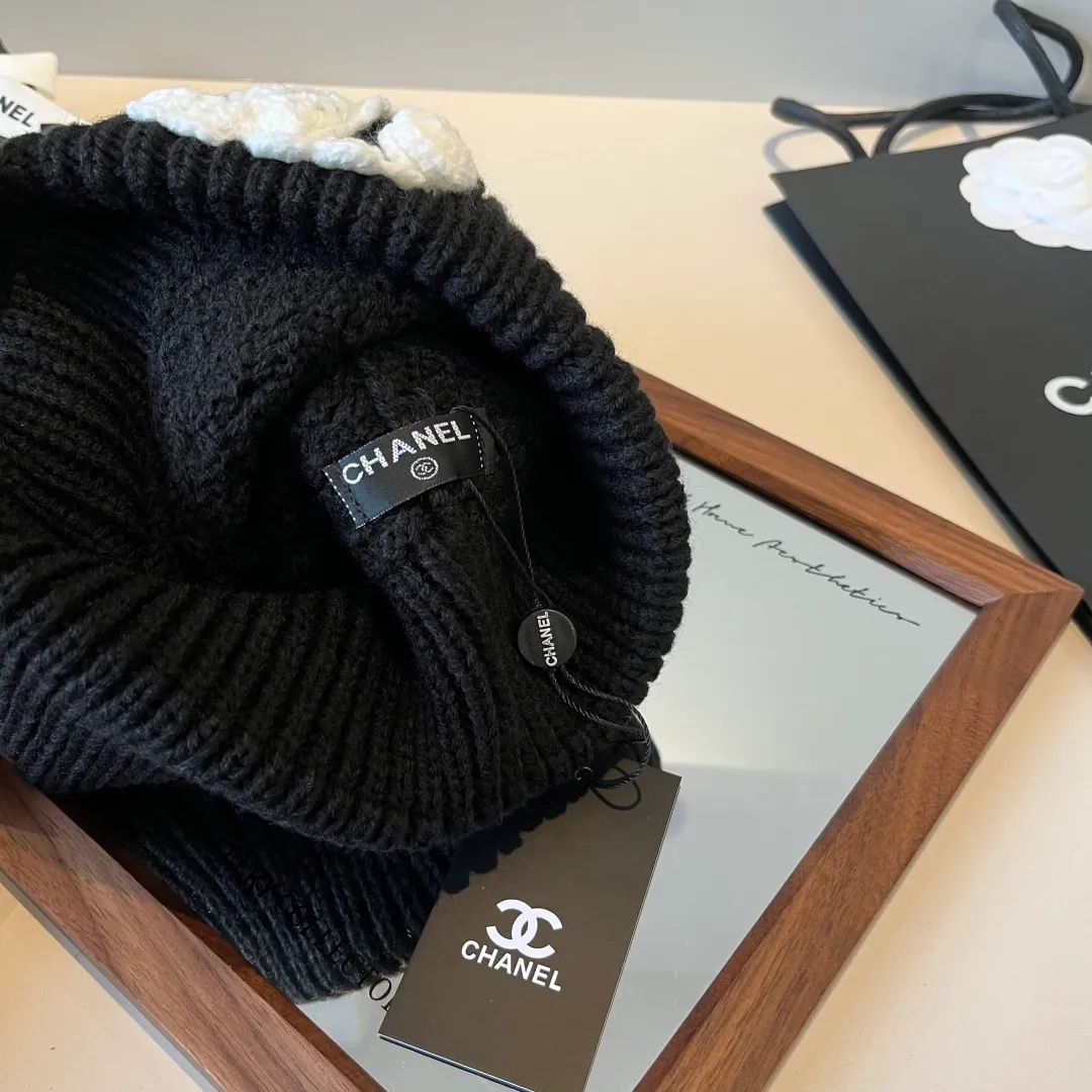 💰70¥ Chanel knitted beanie