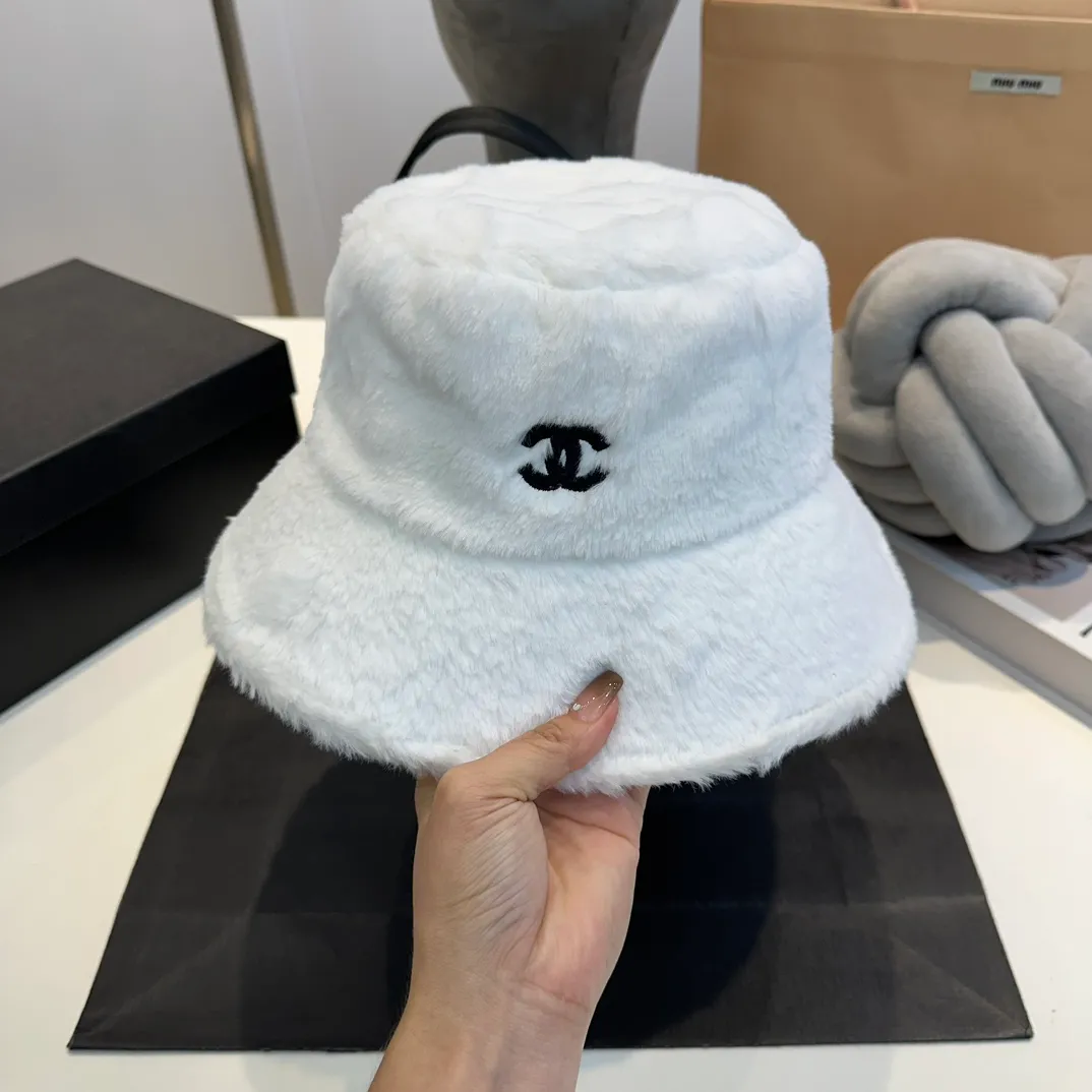 P56 Chanel Chanel 2024 Fisherman Hat for Women Autumn and Winter Without Makeup Versatile Face Showing Small Basin Hat Korean Style Elegant Temperament Bucket Hat
