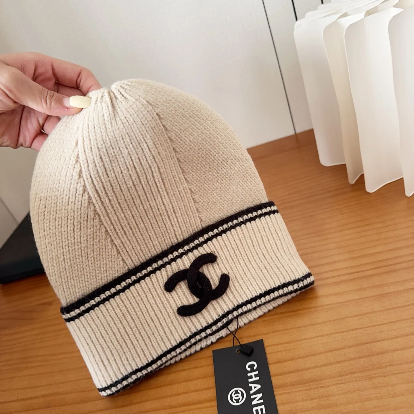 💰70 Chanel official website releases CHANEL small and popular knitted hat! Xiaohongshu’s new product is released, it’s so 🉑️, high-elastic fabric, classic colors, same style for men and women.