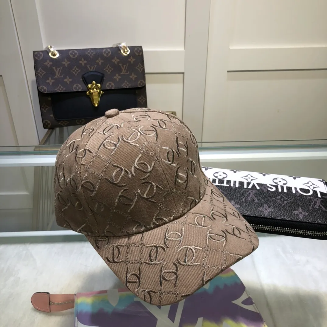 P80 with dust bag, new ꫛꫀꪝ ❥——❤ Chanel CHANEL 2021 baseball cap, new autumn and winter product logo Xiaoxiang classic simple embroidery, fashionable and casual design, popular new product