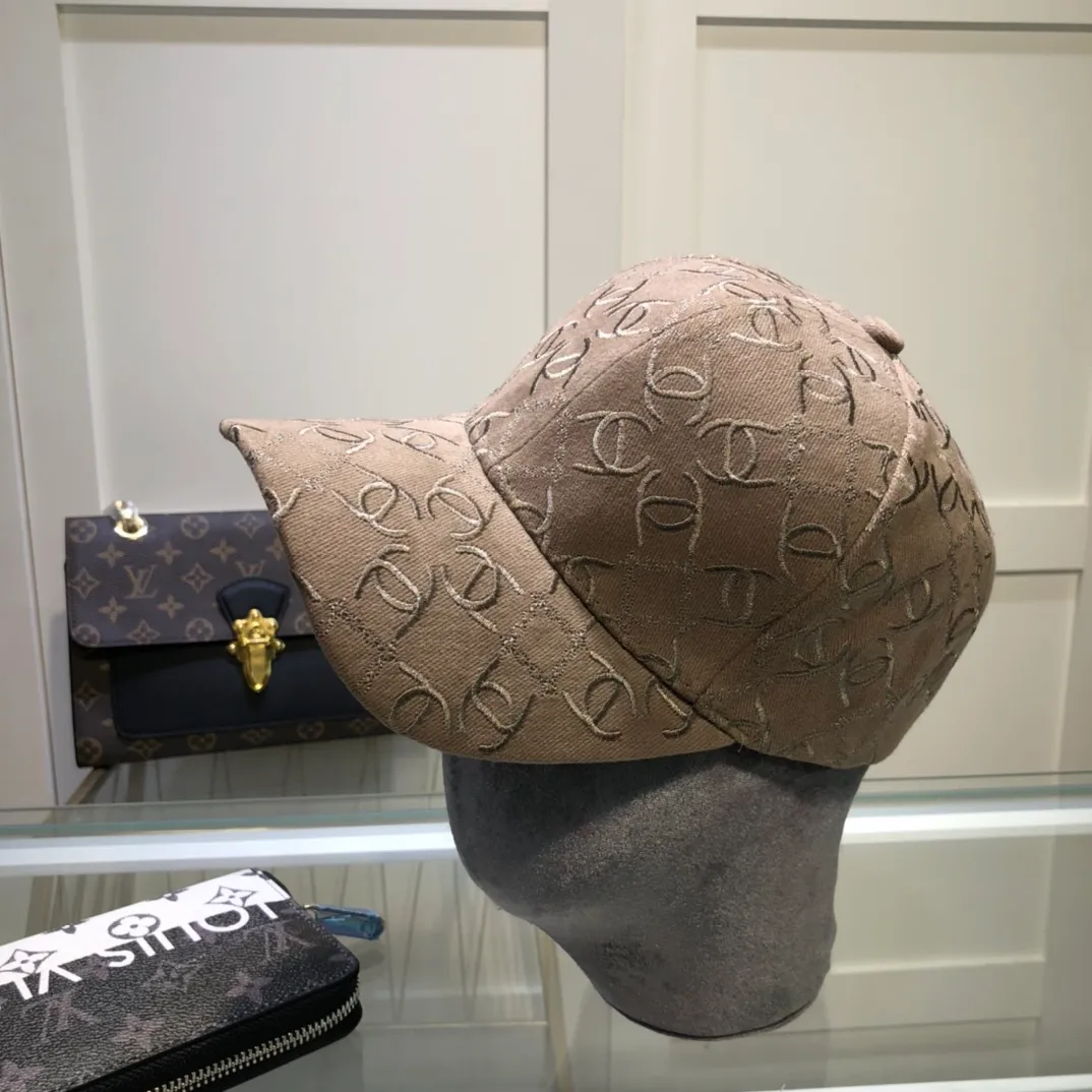 P80 with dust bag, new ꫛꫀꪝ ❥——❤ Chanel CHANEL 2021 baseball cap, new autumn and winter product logo Xiaoxiang classic simple embroidery, fashionable and casual design, popular new product