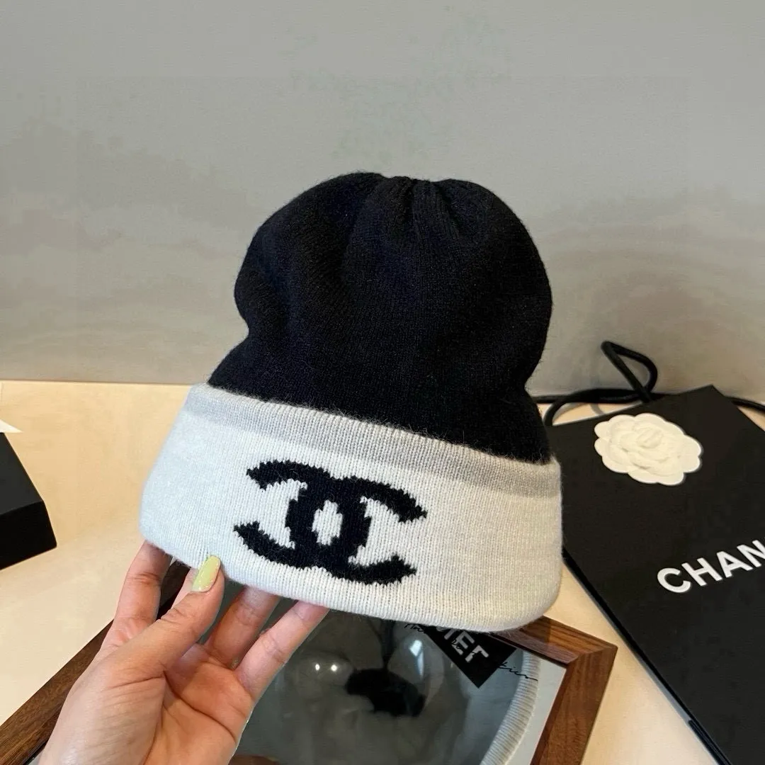 💰70¥ Chanel knitted beanie