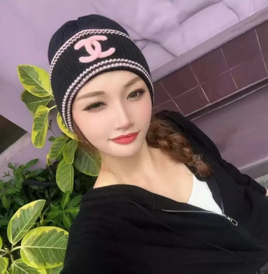 💰70¥ Chanel knitted beanie