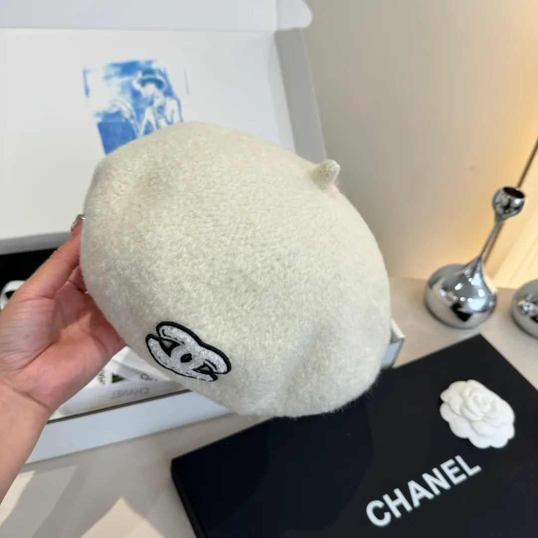 🉐180¥ Chanel wool beret, pumpkin hat, 100% wool🦙 fabric, head circumference 57cm
