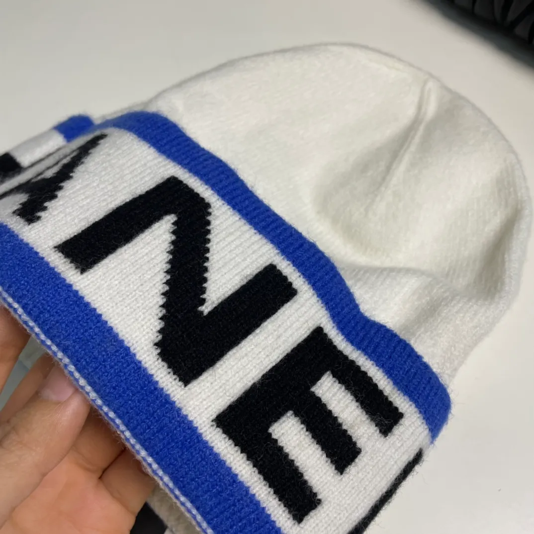 P60 comes with dust bag 🌺 [CHANEL] New wool knitted hat, Xiaohongshu, recommended by major Internet celebrities! Thicker and warmer, fashionable and popular🌸First-class texture, the best brand for keeping warm in autumn and winter, order now, limited quantity available