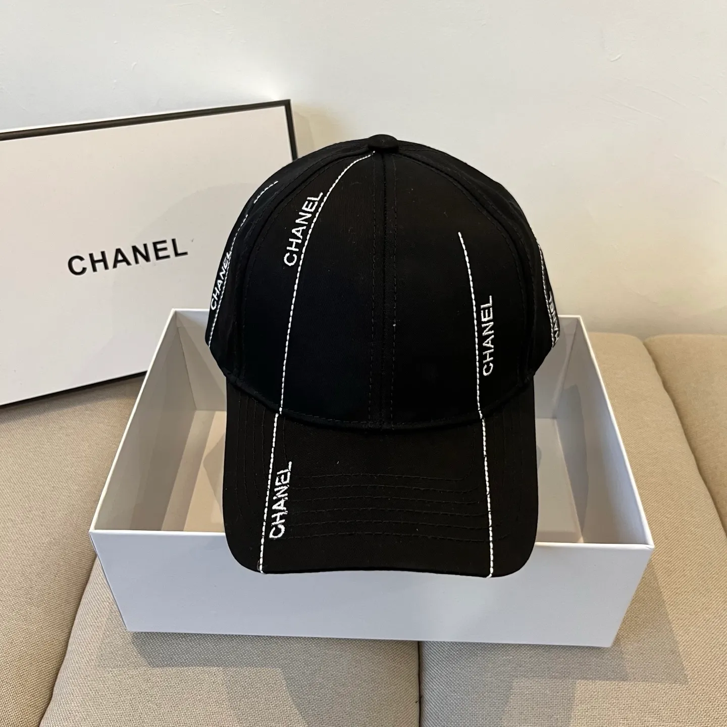 P60 CHANEL new baseball cap, Xiaoxiang classic and simple, fashionable and casual design, popular new product