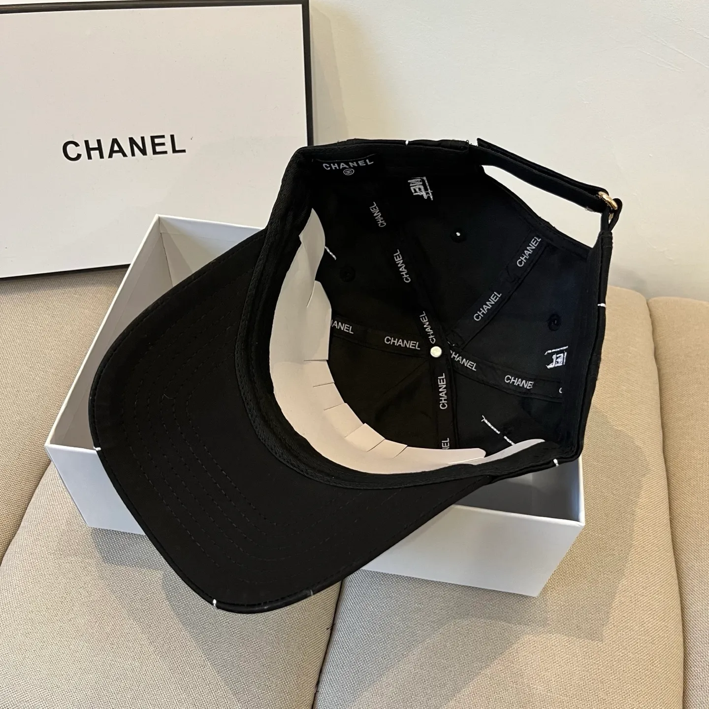 P60 CHANEL new baseball cap, Xiaoxiang classic and simple, fashionable and casual design, popular new product