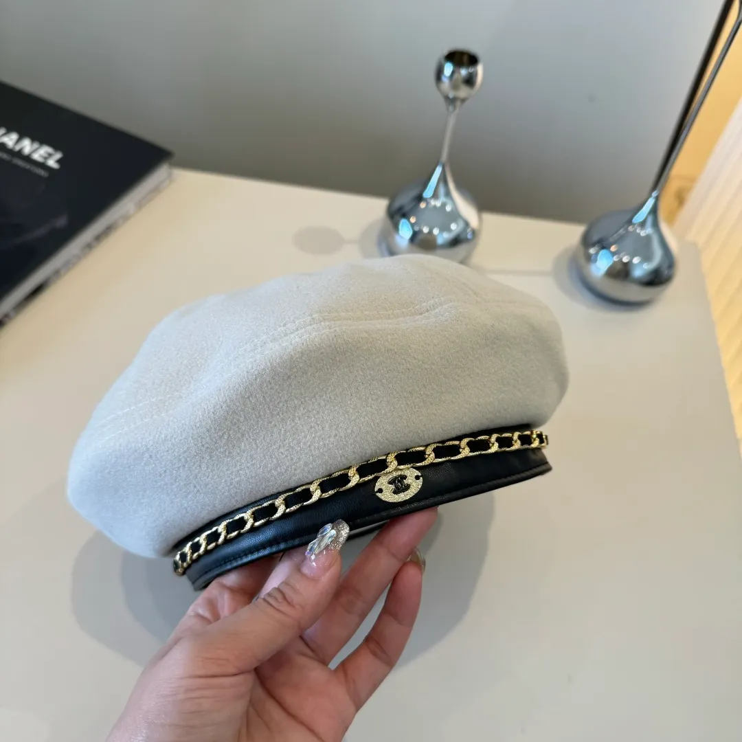 💰100¥ Chanel wool beret, small fragrant chain beret, head circumference 57cm