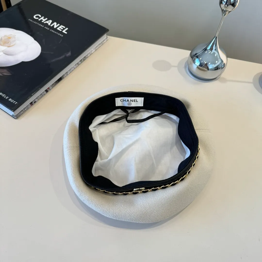 💰100¥ Chanel wool beret, small fragrant chain beret, head circumference 57cm