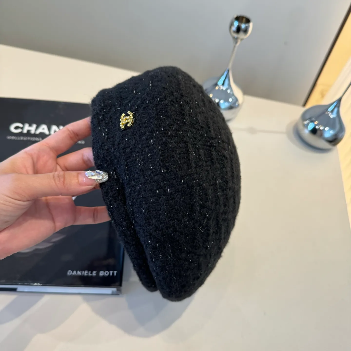 💰100¥ Chanel wool beret, small fragrant style beret, head circumference 57cm