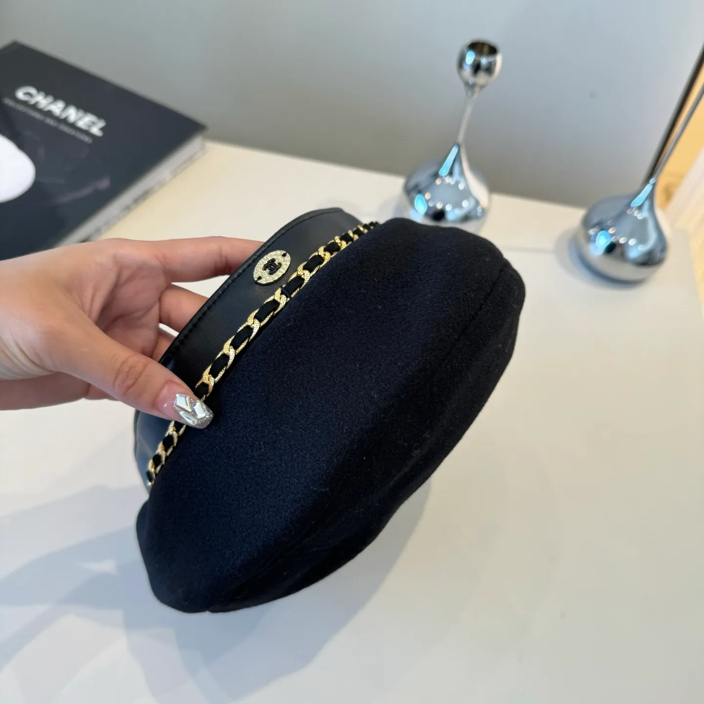 💰100¥ Chanel wool beret, small fragrant chain beret, head circumference 57cm