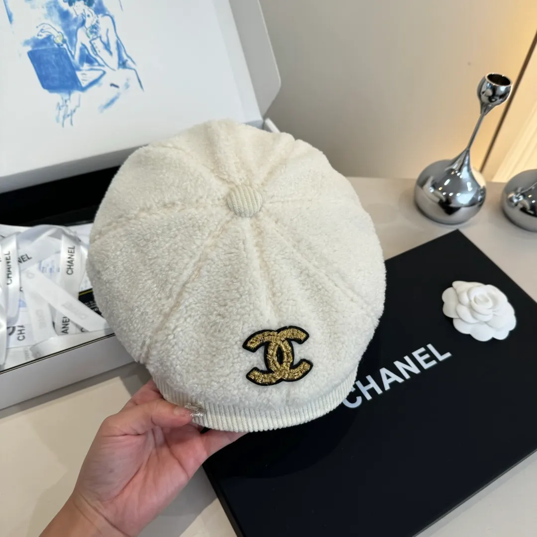 🉐150¥ Chanel wool duck bill forward cap, unisex,