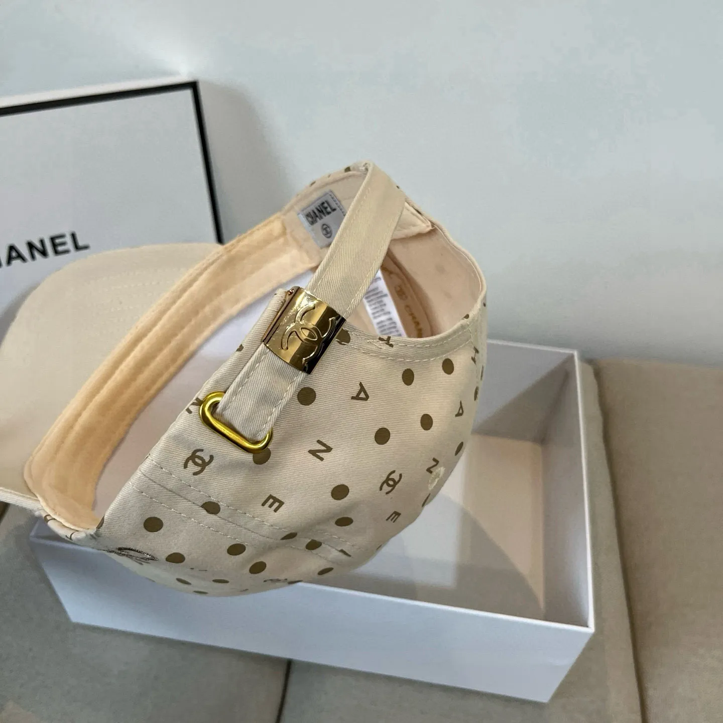 P60 CHANEL Chanel 2025 new small fragrance big-name baseball cap, counter classic style, unisex, head circumference 57, four colors available