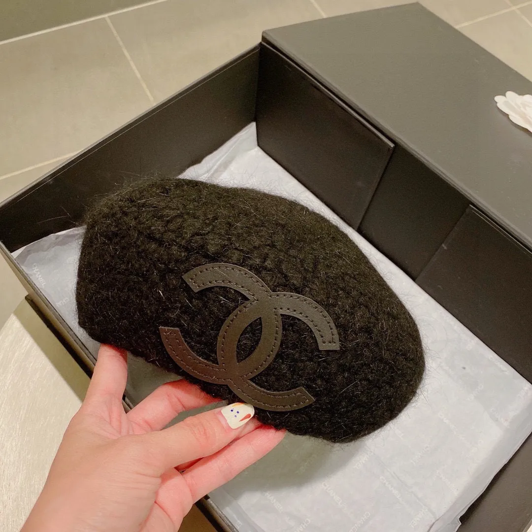 Run time 60¥ Chanel wool beret, 100% wool fabric, new autumn and winter beret, head circumference 57cm adjustable