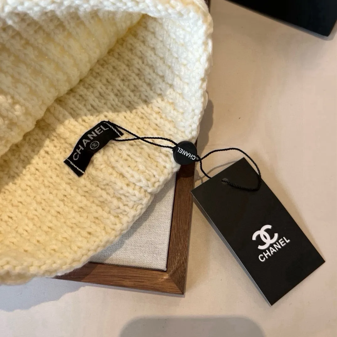 💰70¥ Chanel knitted beanie