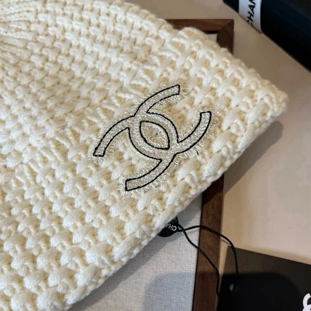💰70¥ Chanel knitted beanie