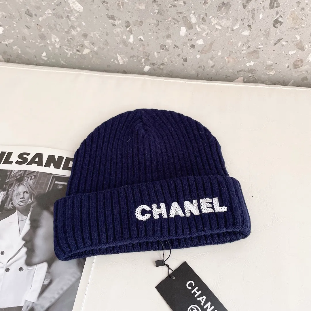 P70 CHANEL autumn and winter women's wool woven warm knitted hat, cashmere soft and waxy texture, authentic grade enjoyment! 1:1 customized, original label! High quality in stock!