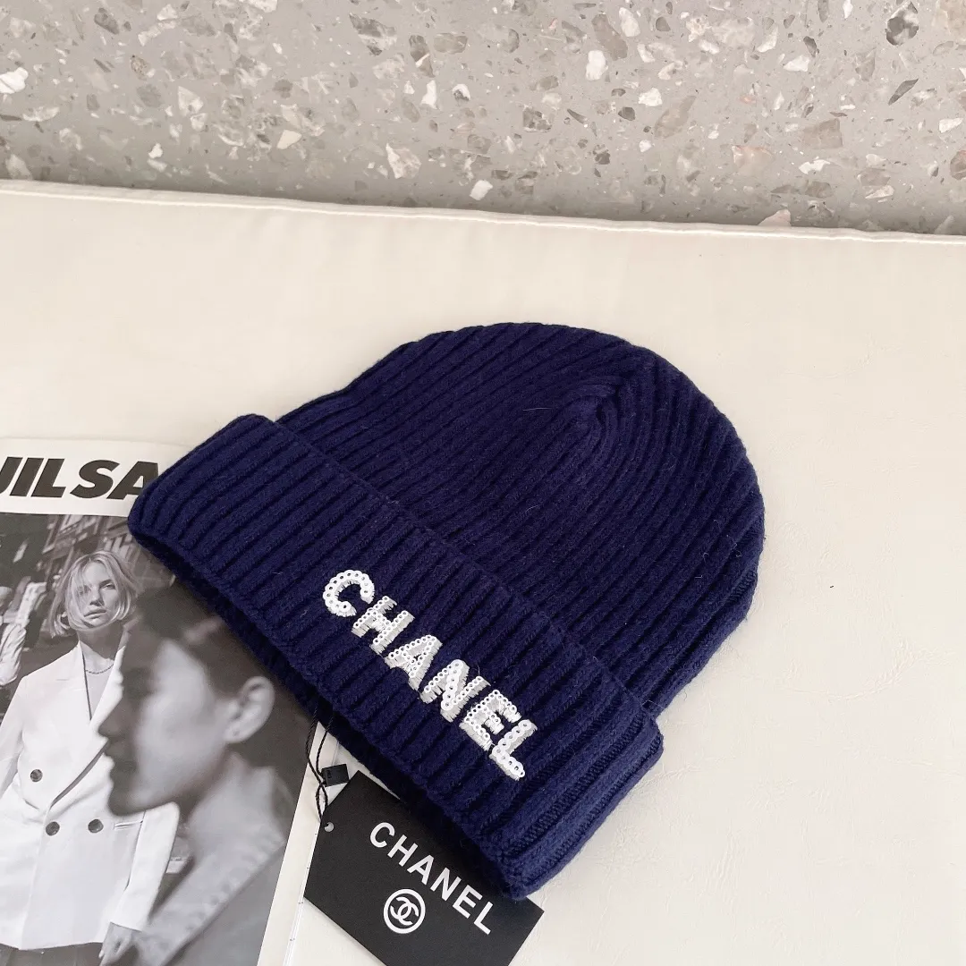 P70 CHANEL autumn and winter women's wool woven warm knitted hat, cashmere soft and waxy texture, authentic grade enjoyment! 1:1 customized, original label! High quality in stock!