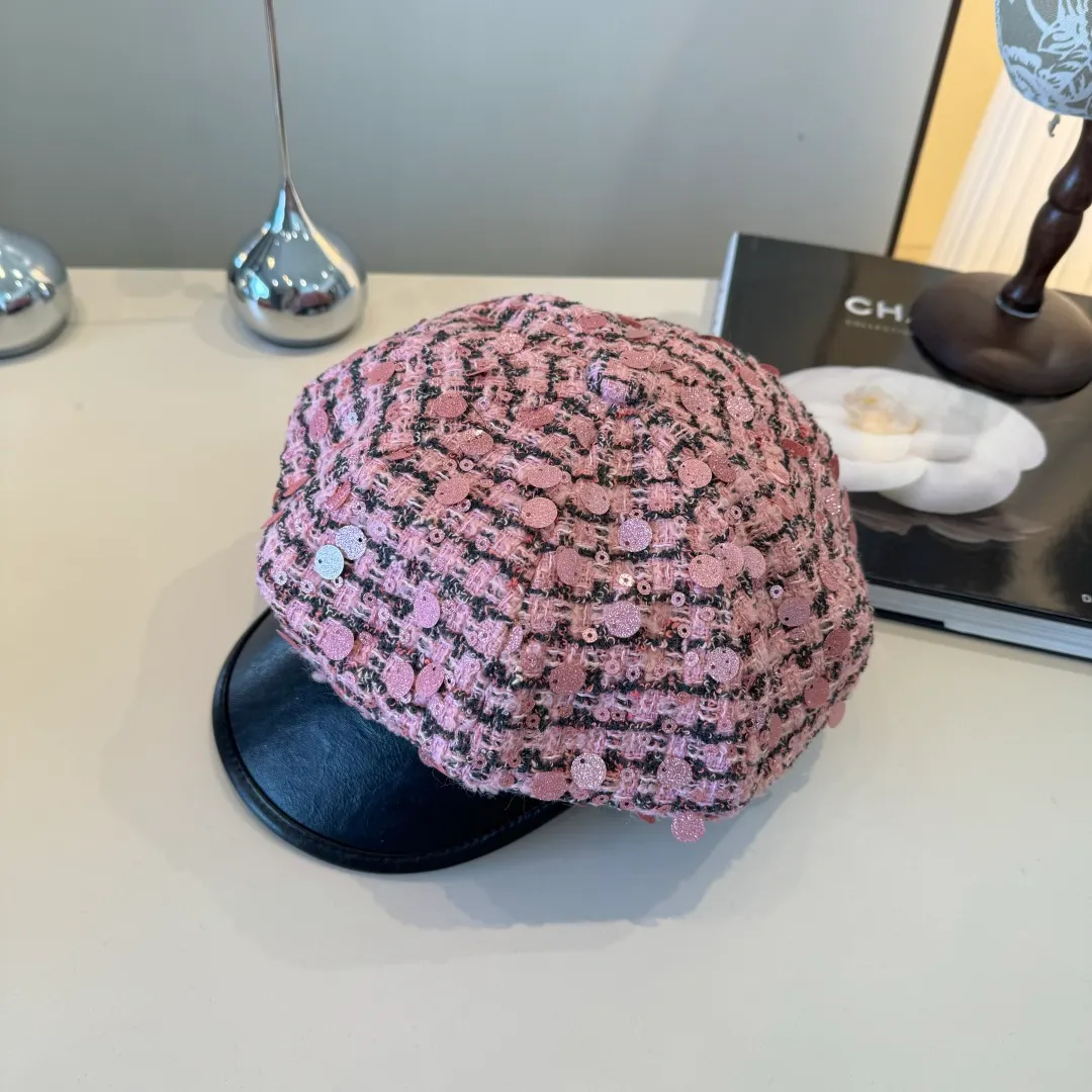 💰100¥ Chanel Chanel new duck-billed limpet, glitter peaked cap, spring and autumn new style, head circumference 57cm