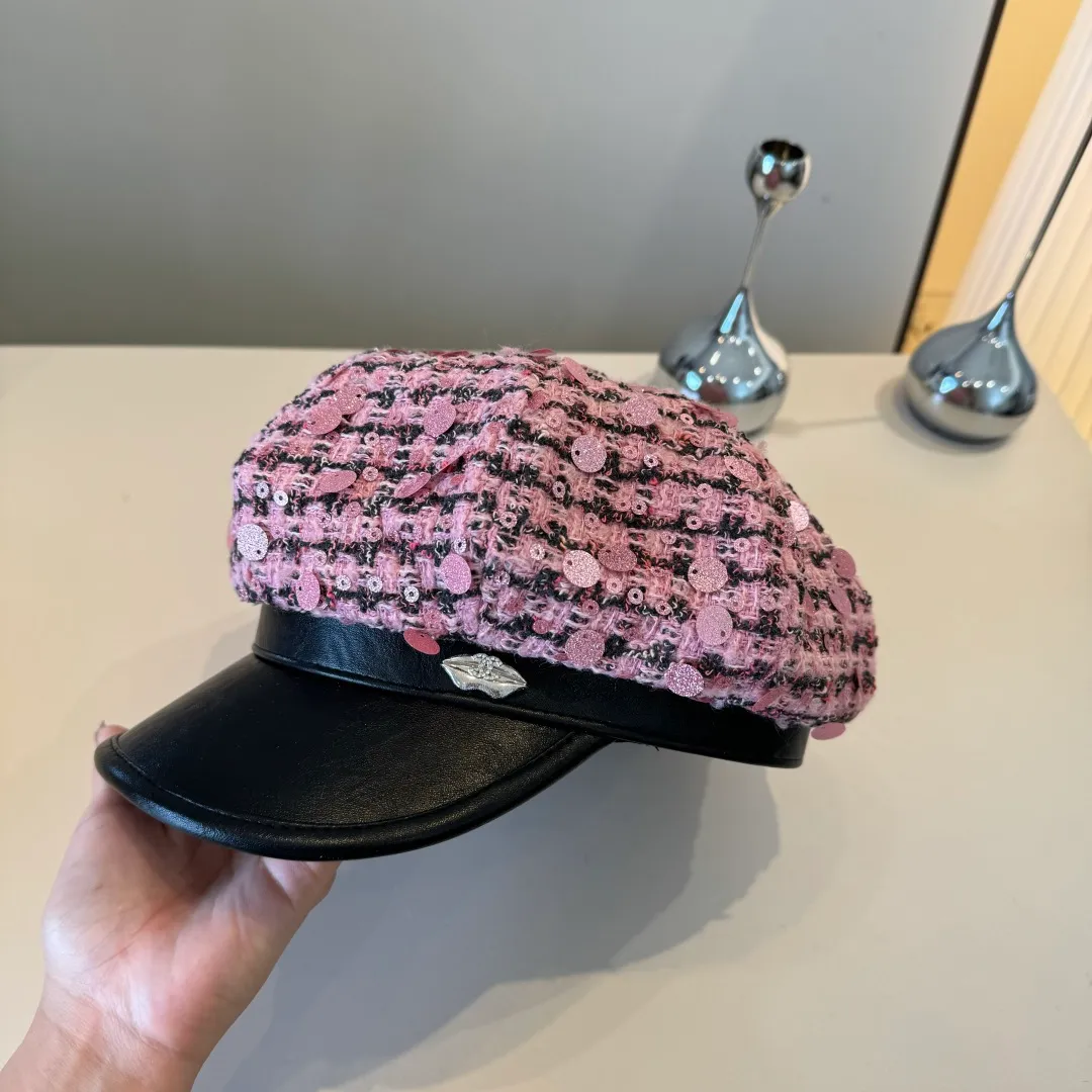 💰100¥ Chanel Chanel new duck-billed limpet, glitter peaked cap, spring and autumn new style, head circumference 57cm