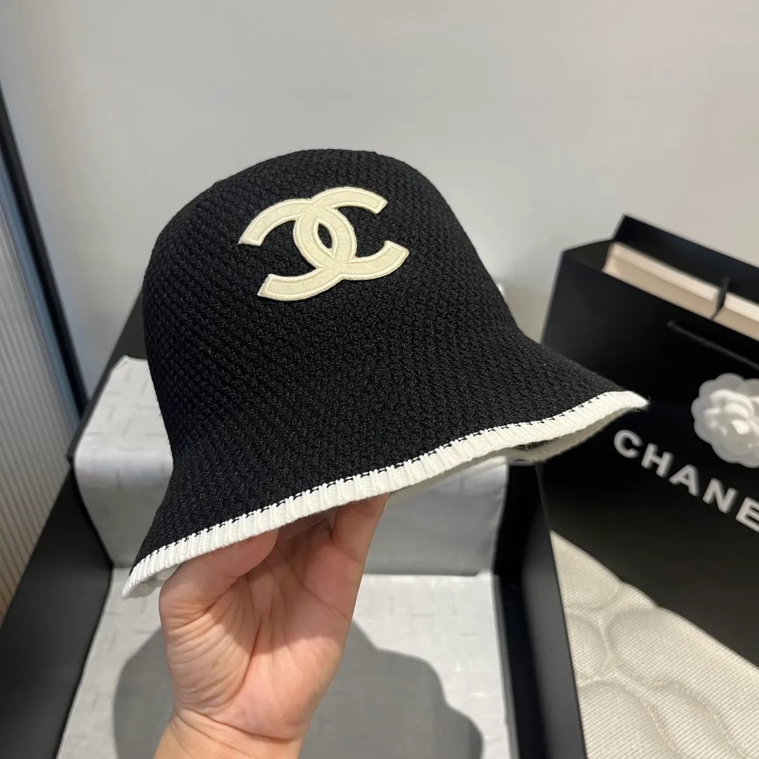 💰80¥ Chanel bucket hat, knitted clutch hat, head circumference 57cm