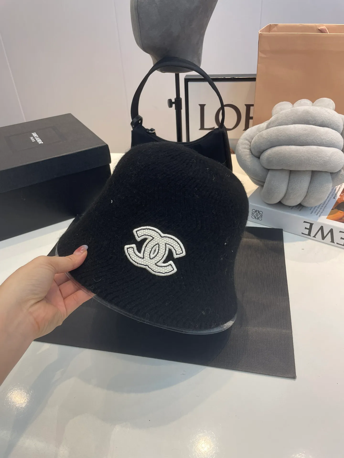 P70 Chanel Chanel 2023 new autumn and winter woolen bucket hat, wool fisherman hat, 100% wool fabric 🦙% head circumference 57cm