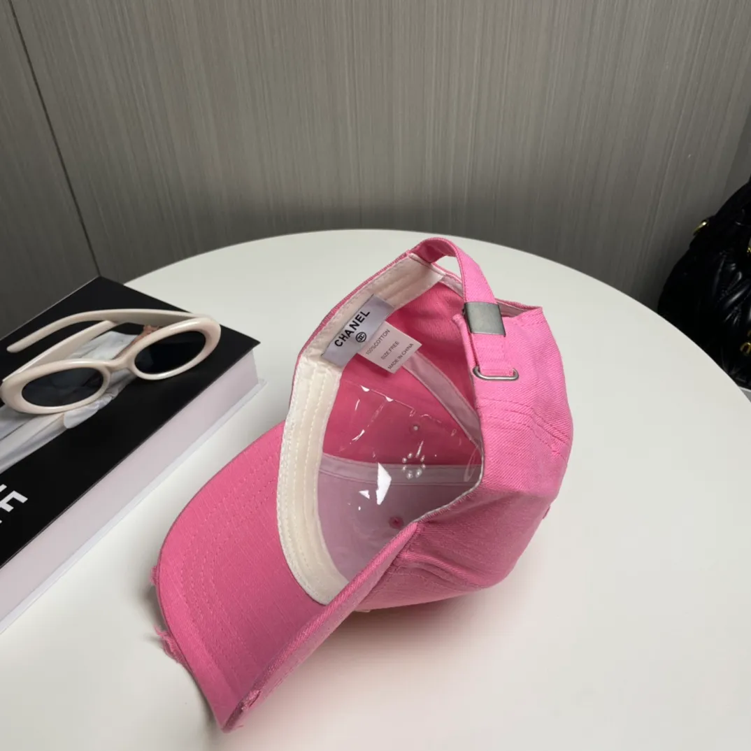 P66 CHANEL new baseball cap, classic and simple logo, fashionable and casual design, popular new product