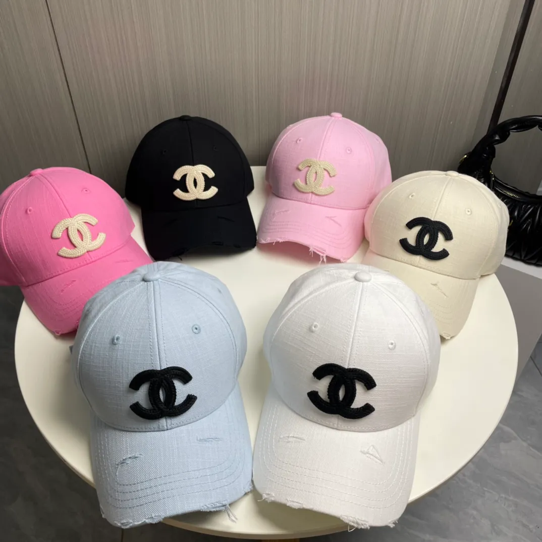 P66 CHANEL new baseball cap, classic and simple logo, fashionable and casual design, popular new product